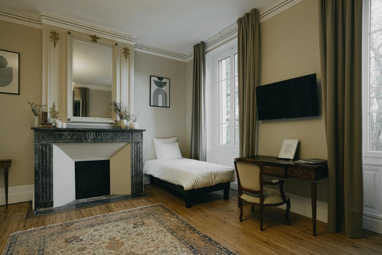 B&B Le Domaine Des Marcoujans Saint-Élix-le-Château Kültér fotó