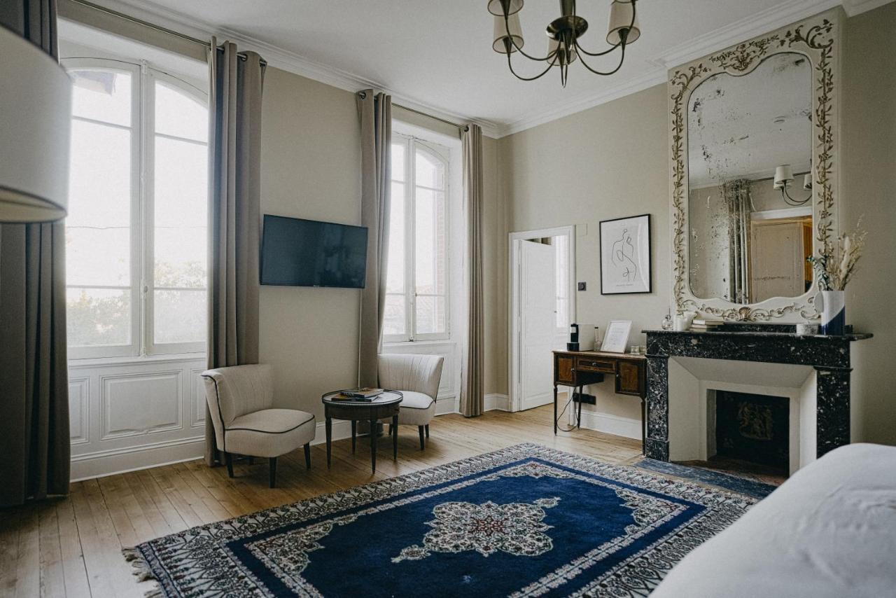 B&B Le Domaine Des Marcoujans Saint-Élix-le-Château Kültér fotó