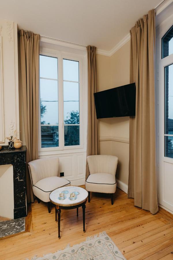 B&B Le Domaine Des Marcoujans Saint-Élix-le-Château Kültér fotó