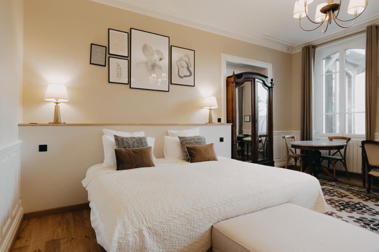 B&B Le Domaine Des Marcoujans Saint-Élix-le-Château Kültér fotó