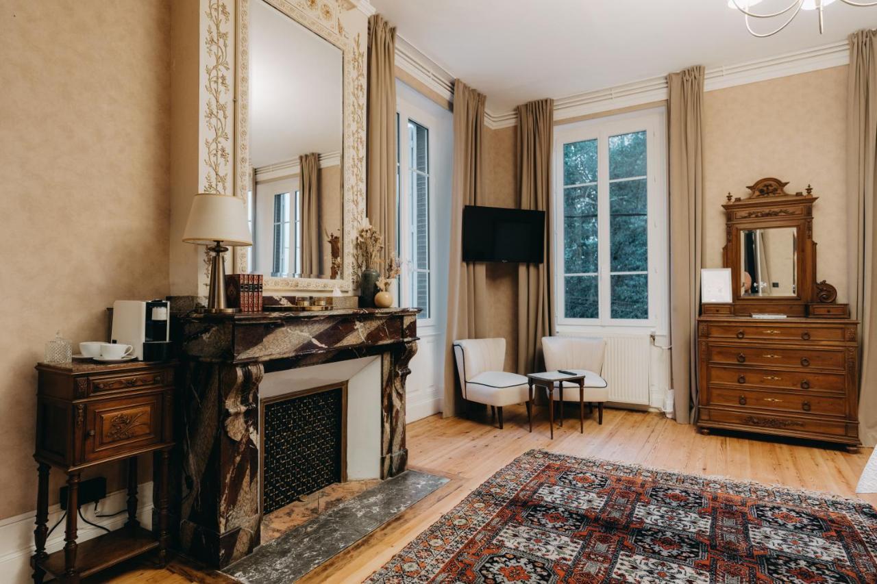 B&B Le Domaine Des Marcoujans Saint-Élix-le-Château Kültér fotó